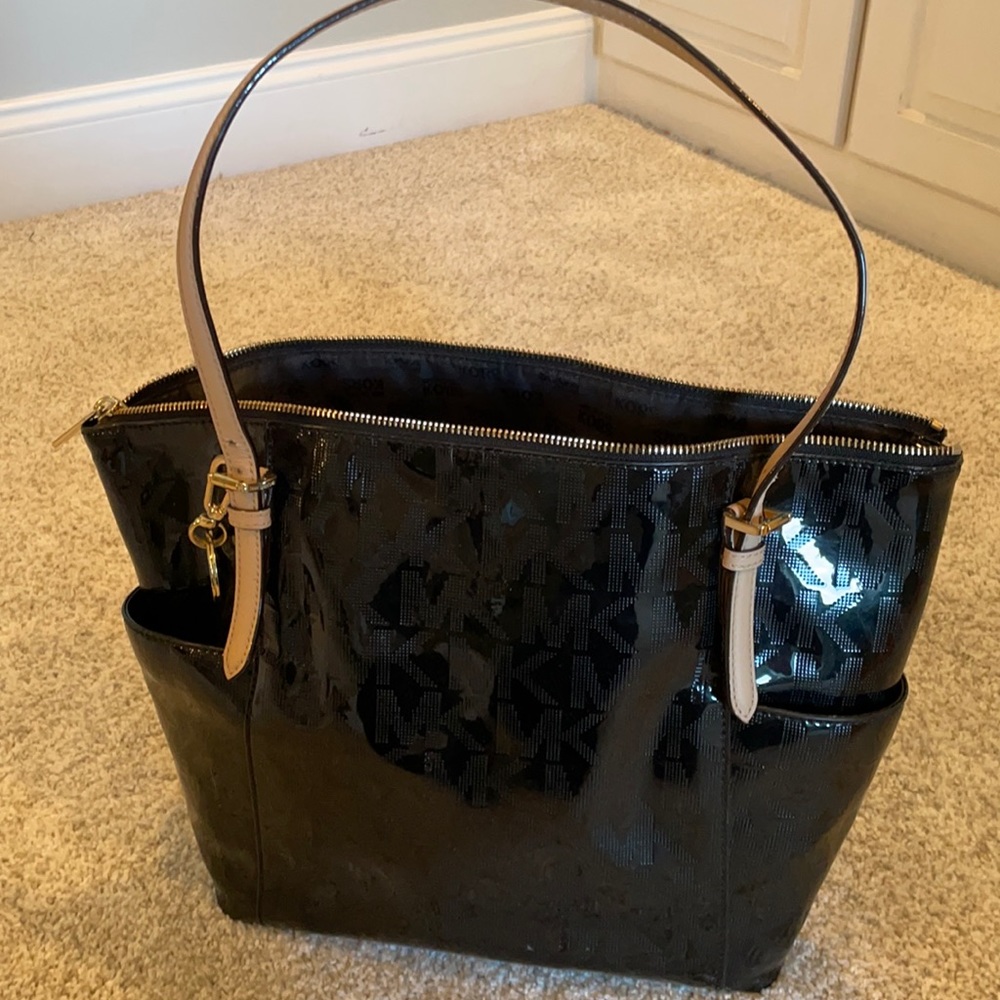 Michael Kors black tote